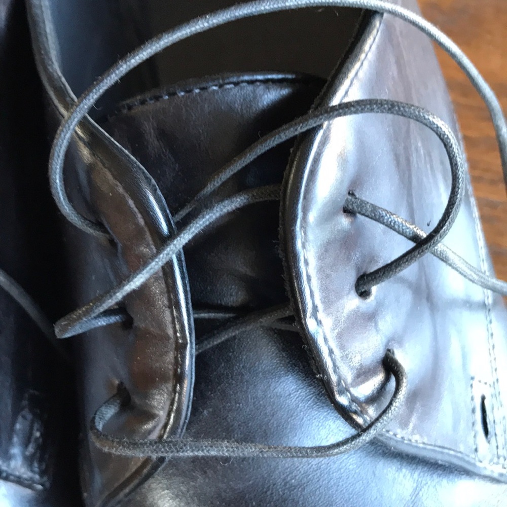 Hugo Boss Italian charcoal leather lace up shoes - Picture 8 of 10